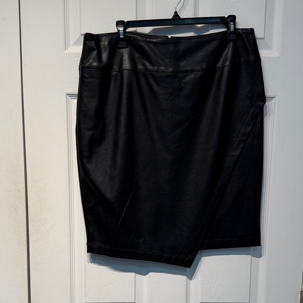 Ann Taylor Black Pencil Skirt- imitation leather.